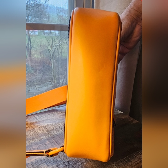 Coach Track Pack In Signature Canvas - Picture 7 of 11